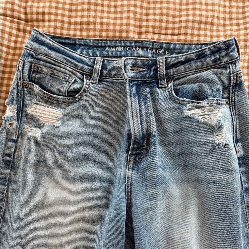 American Eagle Outfitters Women's Mom Jeans